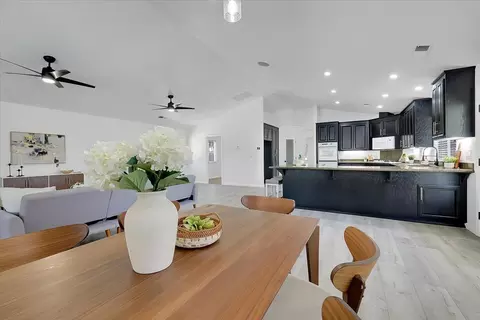 Dining - 2734 Maple St, Sutter, CA 95982 photo 5 of 5