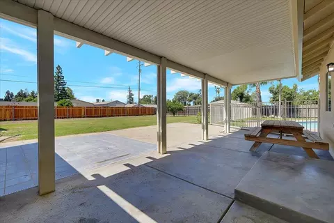Exterior - 2734 Maple St, Sutter, CA 95982 photo 5 of 17