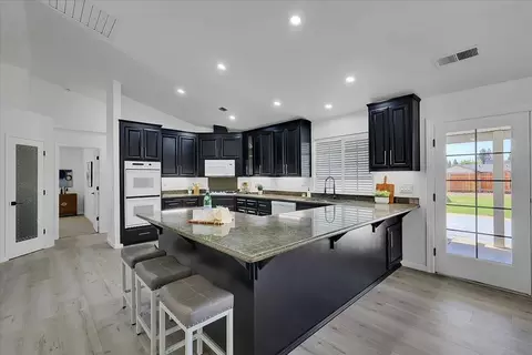Kitchen - 2734 Maple St, Sutter, CA 95982 photo 2 of 12