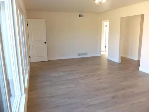 Living - 1822 Joaquin St, Modesto, CA 95350 photo 3 of 5