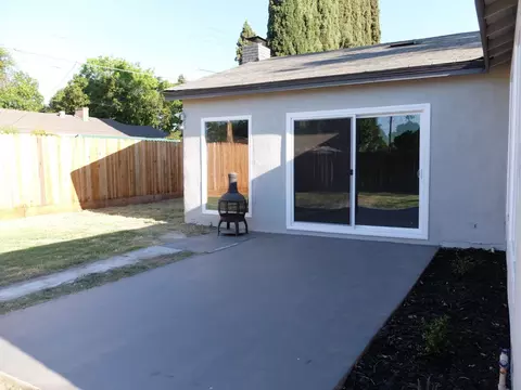 Exterior - 1822 Joaquin St, Modesto, CA 95350 photo 10 of 11