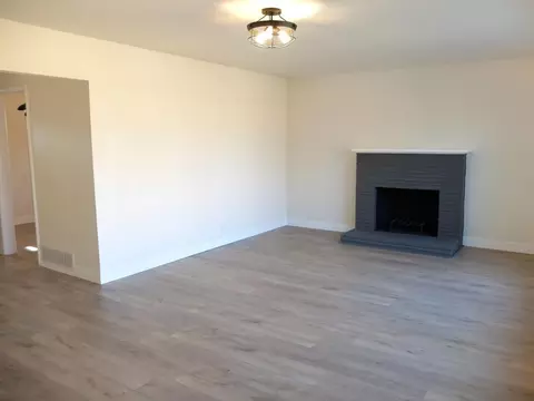Living - 1822 Joaquin St, Modesto, CA 95350 photo 2 of 5