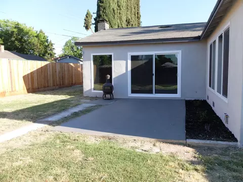 Exterior - 1822 Joaquin St, Modesto, CA 95350 photo 9 of 11