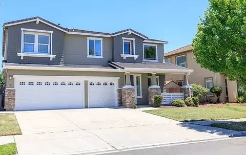 4566 Sorenson Way, Turlock, CA 95382