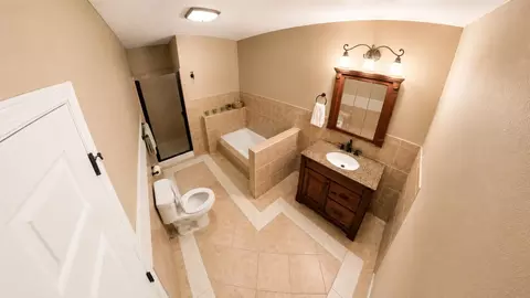 Bath - 5800 Wilkinson Ln, Burson, CA 95225 photo 4 of 5