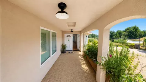 Entry Way - 5800 Wilkinson Ln, Burson, CA 95225 photo 1 of 2