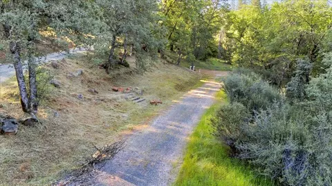 16095 Auburn Rd, Grass Valley, CA 95949 photo 4