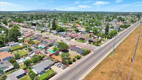 View/Area - 1994 18th St, Olivehurst, CA 95961 photo 5 of 9