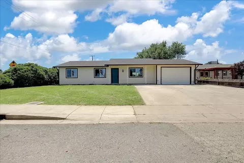 Exterior - 1994 18th St, Olivehurst, CA 95961 photo 2 of 10