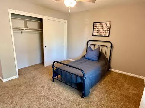 3910 La Honda Way, Carmichael, CA 95608 photo 32