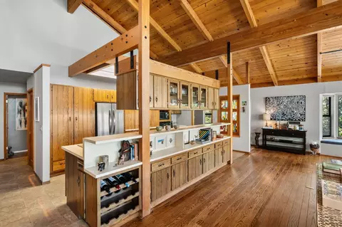 Kitchen - 1051 Sandalwood Dr, Murphys, CA 95247 photo 10 of 10