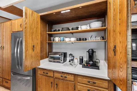 Kitchen - 1051 Sandalwood Dr, Murphys, CA 95247 photo 8 of 10