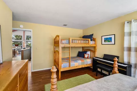 Bedroom - 1051 Sandalwood Dr, Murphys, CA 95247 photo 6 of 8