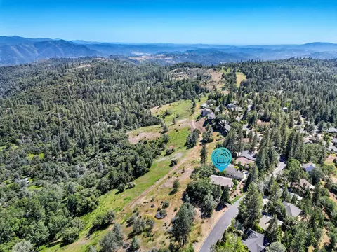 View/Area - 1051 Sandalwood Dr, Murphys, CA 95247 photo 7 of 8