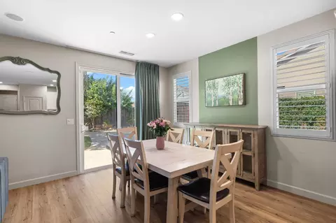 Dining - 1070 Alba St, Manteca, CA 95337 photo 2 of 3