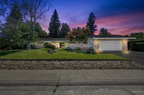 4955 Marlborough Way, Carmichael, CA 95608