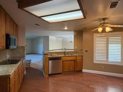Other - 362 Garden Circle Dr, Manteca, CA 95336 photo 2 of 5