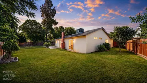 Exterior - 205 Oakhurst Ct, Merced, CA 95340 photo 10 of 11