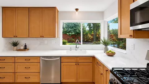 Kitchen - 205 Oakhurst Ct, Merced, CA 95340 photo 4 of 7