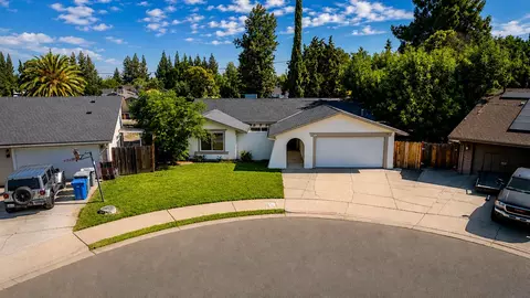 View/Area - 205 Oakhurst Ct, Merced, CA 95340 photo 1 of 10