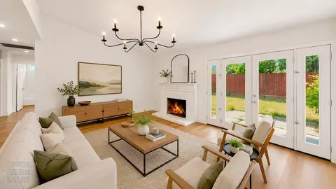 Living - 205 Oakhurst Ct, Merced, CA 95340 photo 4 of 11