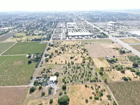 68 Taylor Rd, Lodi, CA 95242 photo 12