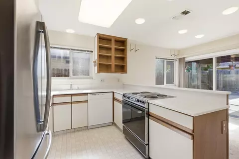 Kitchen - 6406 Templeton Dr, Carmichael, CA 95608 photo 3 of 3