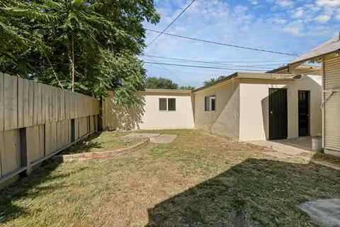 Exterior - 1025 Windeler Ave, Tracy, CA 95376 photo 7 of 16
