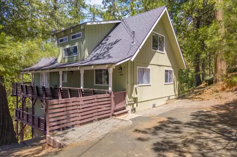 Exterior - 1884 Pine Cone Dr, Arnold, CA 95223 photo 2 of 9