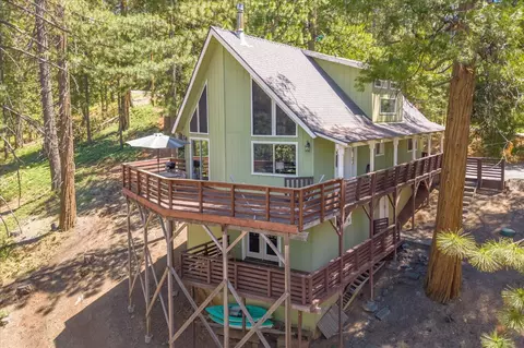 1884 Pine Cone Dr, Arnold, CA 95223