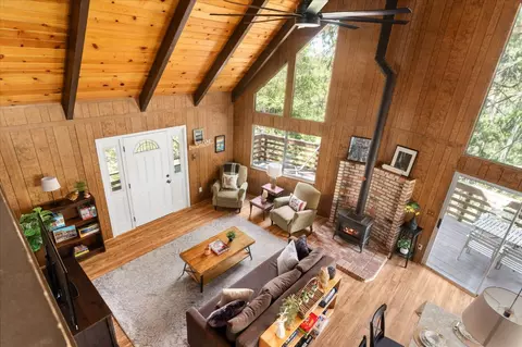 Living - 1884 Pine Cone Dr, Arnold, CA 95223 photo 3 of 4