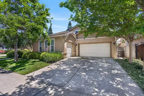 6227 Riverbank Cir, Stockton, CA 95219