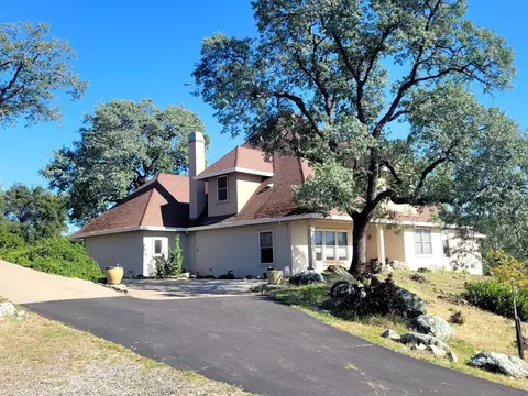 5525 Green Valley Rd, Placerville, CA 95667