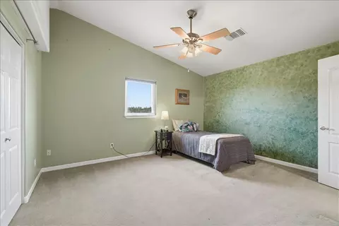 Bedroom - 5525 Green Valley Rd, Placerville, CA 95667 photo 5 of 5