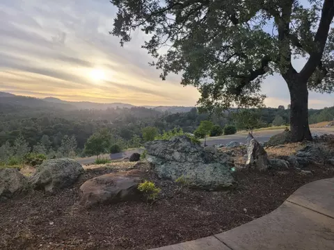Exterior - 5525 Green Valley Rd, Placerville, CA 95667 photo 7 of 11