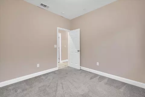 Bedroom - 4581 Meadow Way, Olivehurst, CA 95961 photo 4 of 9