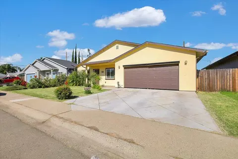 Exterior - 4581 Meadow Way, Olivehurst, CA 95961 photo 3 of 9