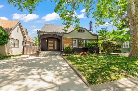 1045 35th St, Sacramento, CA 95816