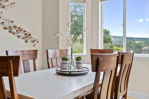 Dining - 142 Athena Dr #27, Copperopolis, CA 95228 photo 2 of 2