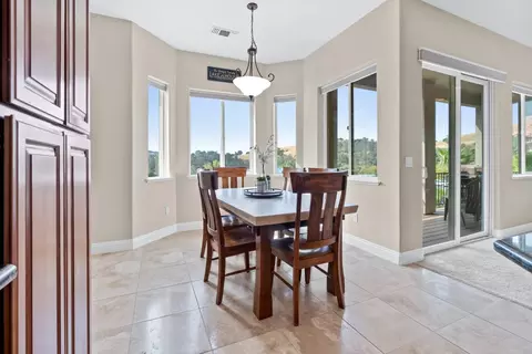 Dining - 142 Athena Dr #27, Copperopolis, CA 95228 photo 1 of 2
