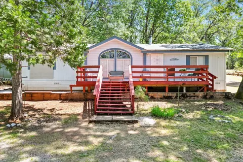10707 Hufford Ranch Rd, Whitmore, CA 96096