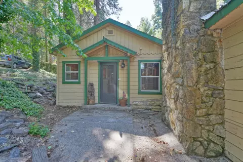 6929 Split Bend Rd, Pollock Pines, CA 95726
