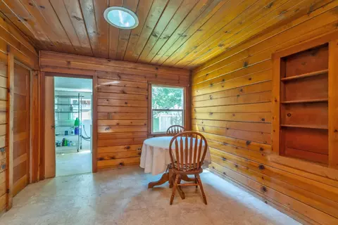 Dining - 6929 Split Bend Rd, Pollock Pines, CA 95726 photo 3 of 3
