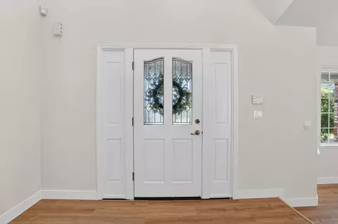 Entry Way - 122 Goodell Rd, Folsom, CA 95630 photo 1 of 3