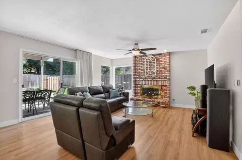 Living - 122 Goodell Rd, Folsom, CA 95630 photo 3 of 4