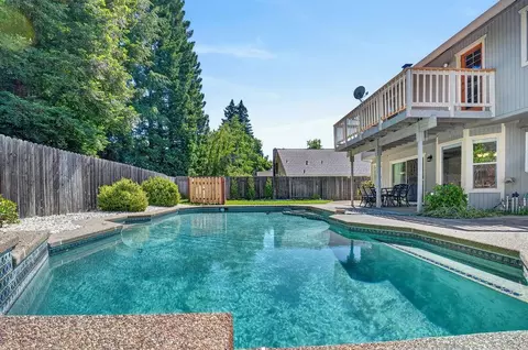 Exterior - 122 Goodell Rd, Folsom, CA 95630 photo 7 of 14