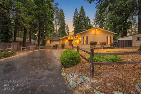 6775 Ridgeway Dr, Pollock Pines, CA 95726