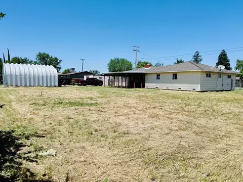 Exterior - 1946 16th St, Olivehurst, CA 95961 photo 11 of 14