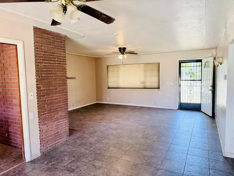 Living - 1946 16th St, Olivehurst, CA 95961 photo 1 of 3