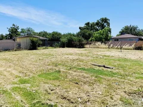 Exterior - 1946 16th St, Olivehurst, CA 95961 photo 14 of 14